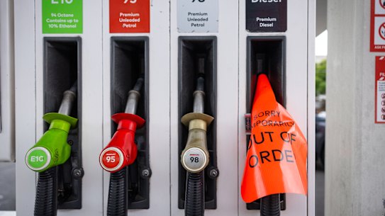Treasurer Jim Chalmers said the 32 cents-a-litre fuel excise and GST cuts to fuel would end by July. 
