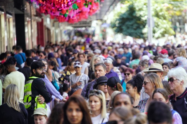 Foot traffic is back in Bourke Street Mall and jeweller Michael Hill is moving to take advantage of it.