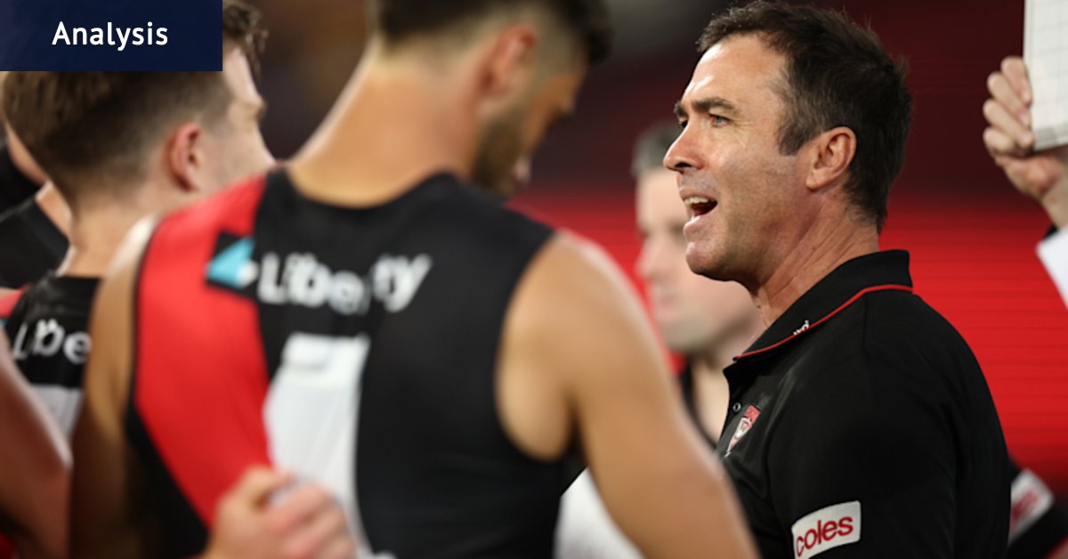 Matthew Lloyd says Essendon Bombers coach Brad Scott is coaching for his future, few options for hard selection calls