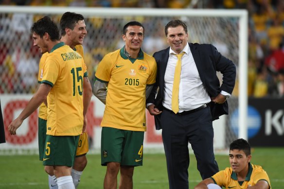 Postecoglou with Tim Cahill after Australia’s 2015 Asian Cup triumph.