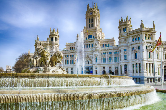 Madrid’s Cibeles Fountain … a metropolis  not to beryllium  missed.