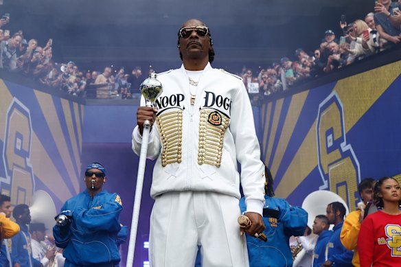 Snoop Dogg performs at the AFL grand final.