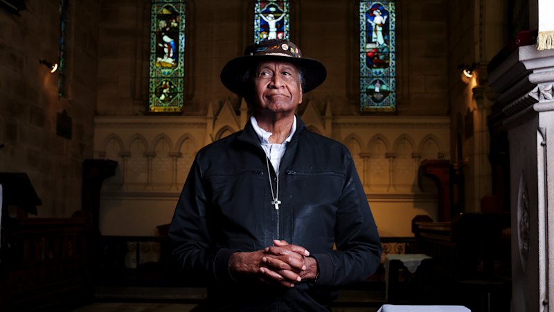 Anzac Day booing: Uncle Ray Minniecon served in the army