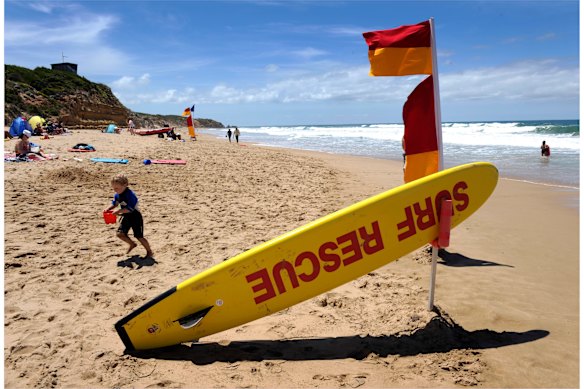 Surf lifesavers rescue thousands of people every year. 