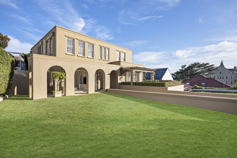 The Hillside Avenue residence of entrepreneurs Vaughn and Air Graham in Vaucluse goes to auction in August.