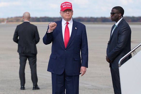 Donald Trump has threatened to withhold federal funding to a Mamdani-run New York City.
