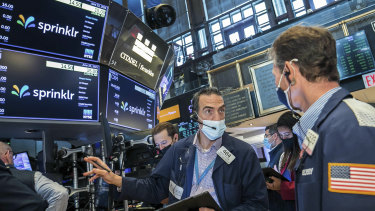 Wall Street est plus élevé dans tous les domaines.