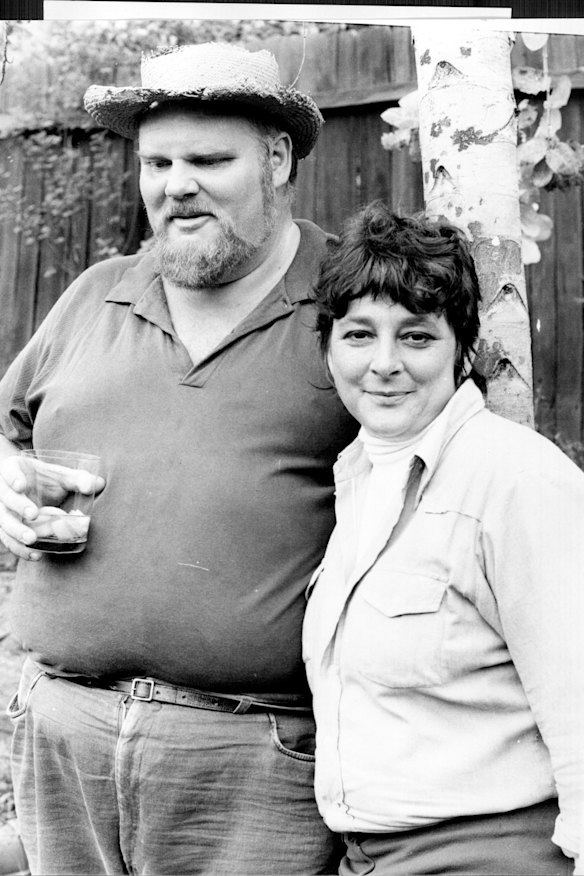 Janet Dawson, pictured at her Waverly home with her husband Michael Boddy after winning the 1973 Archibald Prize.