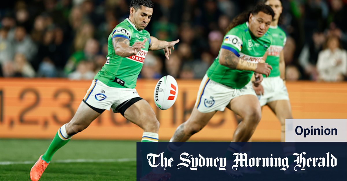 Jamal Fogarty v Nicho Hynes will decide Canberra Raiders v Cronulla Sharks semi-final