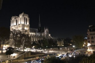 La cathédrale Notre-Dame avant l'incendie. 