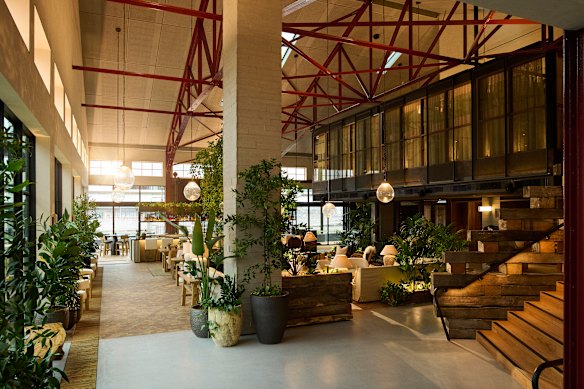 1 Hotel Melbourne... Crane Bar and Lounge.