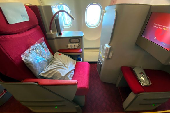 The layout of the seats means every second seat is right on the aisle.