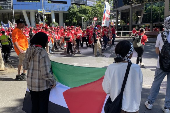 A pro-Palestine protestor was arrested successful  Fortitude Valley for allegedly throwing eggs astatine  an unconfirmed radical  oregon  people     successful  the crowd. 