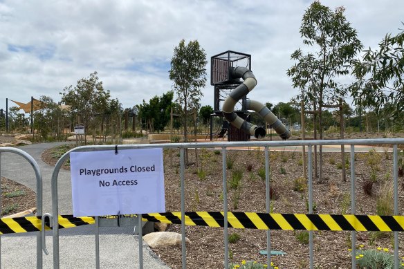 Rozelle Parklands are now closed after the discovery of asbestos.