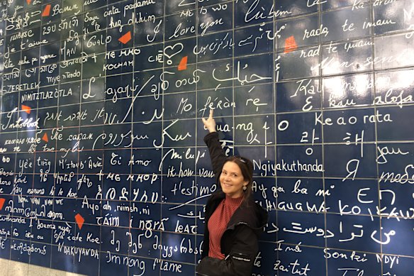 Brotchie studied a PhD in linguistics.