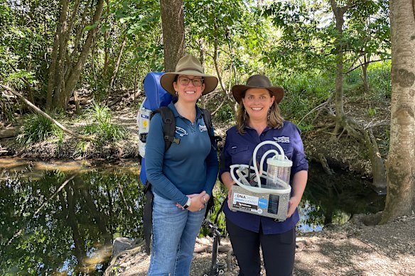 Wildlife Queensland’s Dr Tamielle Brunt and Resilient Rivers SEQ director Joanna Burton.