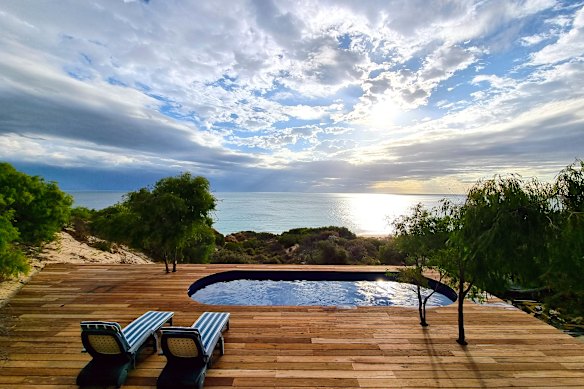 Modular pools can be installed in-ground or above-ground. 