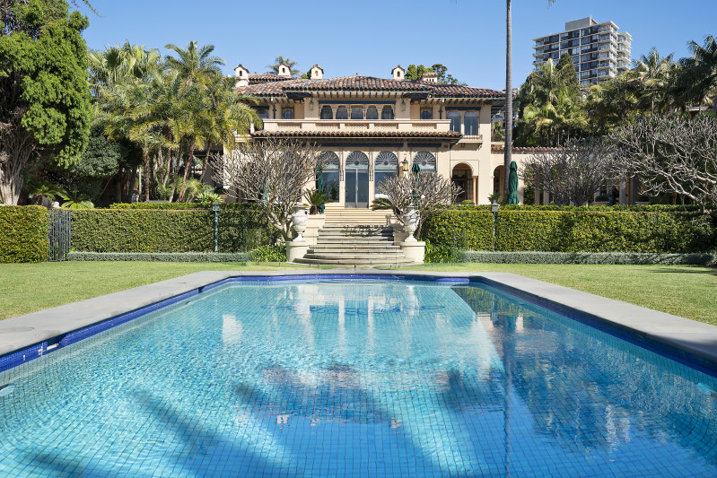 The heritage-listed Boomerang at Elizabeth Bay was sold for $80 million by the family of billionaire Lindsay Fox.