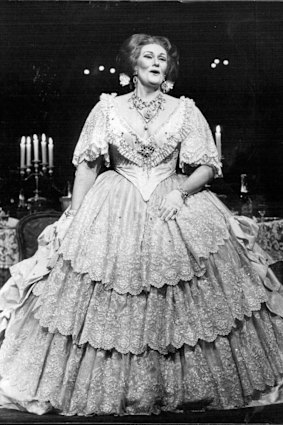 Joan Sutherland as Violetta in the Australian Opera’s production of La Traviata in 1981