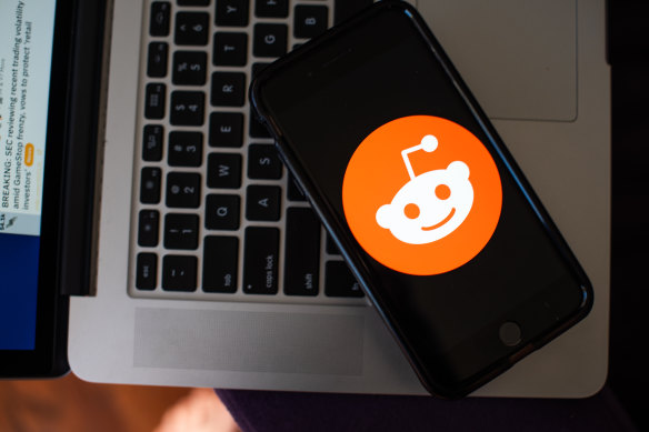 Reddit has enlisted lawyers to launch a High Court challenge against Australia’s under-16s social media ban. 