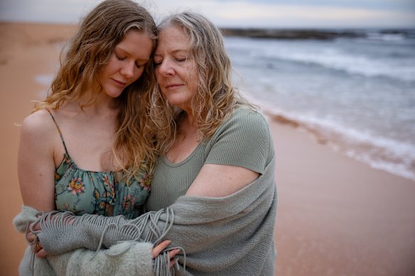 Andre de Ruyter’s mother, Lisa, and sister, Alysha, on Sydney’s northern beaches.