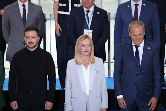 Ukrainian President Volodymyr Zelensky with Italian PM Giorgia Meloni and Polish President Donald Tusk. 