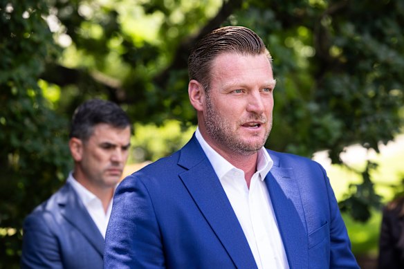 Deputy Liberal leader Sam Groth says he supports the Australian Grand Prix but not the proposed extension of the race week.