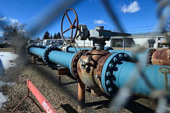 Alberta sells most of its oil to the United States, but there are plans to build a pipeline to the Pacific coast to open up Asian markets.