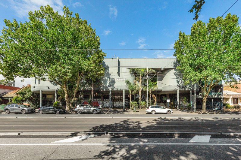 622-624 Nicholson Street, North Fitzroy, in 2020.