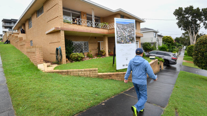 It was the first time the home hit the market since it was built by the owner, a master builder, in 1968.