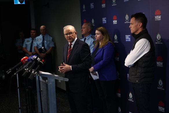 Prime Minister Anthony Albanese with NSW Premier Chris Minns and senior police following the latest antisemitic attack in Sydney.