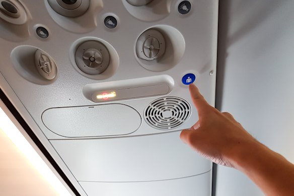 Fume events put tainted air in a cabin.