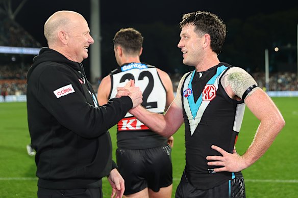 Ken Hinkley forged great relationships with his players at Port Adelaide. 