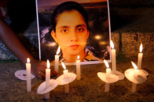 A candelight vigil for Jacintha Saldanha at her former home in India.