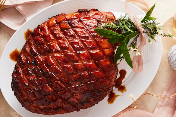 RecipeTin Eats’ go-to glazed ham.