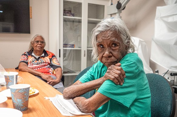 Loreen Coffey and Aunty Blake at the Aboriginal Medical Service clinic. They say more dialysis machines are needed in Brewarrina.
