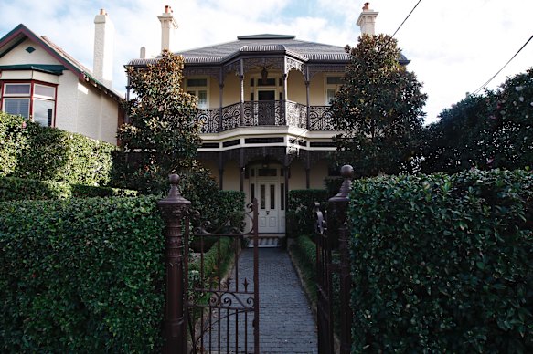 Victorian Italianate mansion Hexham was purchased by expat barrister Evatt Tamine for $7.5m in 2019.