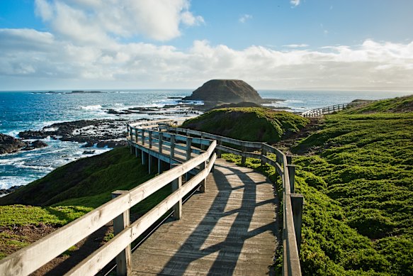  Phillip Island.