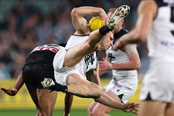 Nick Haynes of the Blues marks the ball during the round 16 match against Port Adelaide Power.