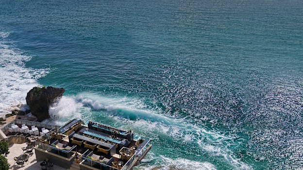 Drinks literally on the rocks at AYANA Bali’s famed Rock Bali.