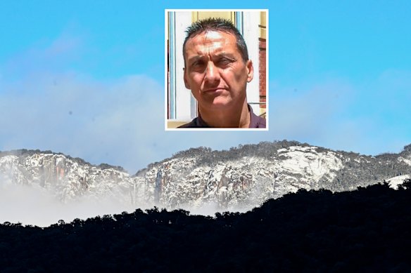 Snow capped peaks were visible from Porepunkah on Saturday as police look for accused double murderer Dezi Freeman.