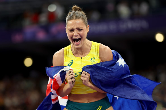 Nina Kennedy celebrates winning gold, the 18th for Australia in the Paris Games.