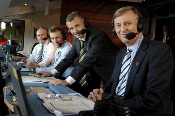 Dennis Cometti on Seven’s Friday Night Football in 2009, with Leigh Matthews, Nathan Buckley and Bruce McAvaney. 
