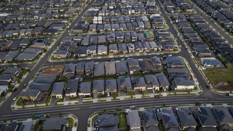 Urban sprawl driving inequality, says federal housing minister