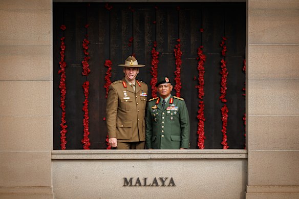 Major General Andrew Freeman with Malaysian Army Major General Dato’ Azhan bin Hj Md Othman in Canberra last year. 