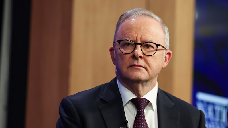 The mutual back-scratching to be seen in PM’s Singapore fuel deal