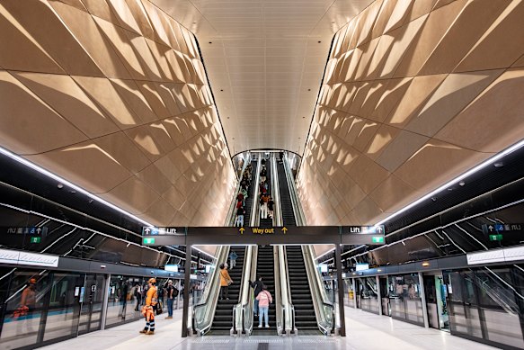 The longest escalators in the Southern Hemisphere extend to platforms for the M1 metro line deep under Sydney’s Central Station. 
