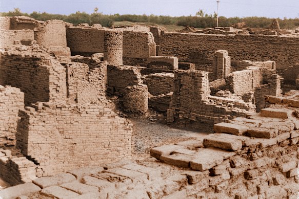 The northern part of the site of Mohenjo Daro showing the residential district with wells. The settlement was thought to house 5000 people in the Harappan Indus River Valley civilisation.