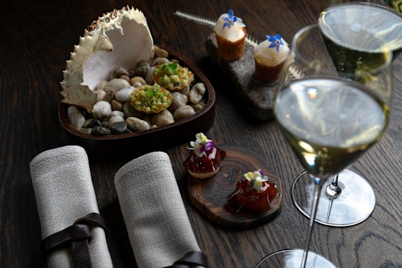 Dining at Ten Minutes by Tractor.