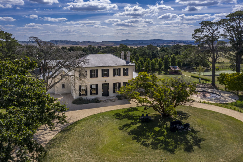 The Breadalbane property Raeburn dates back to the 1850s when it was built by the family of Caroline Chisholm.